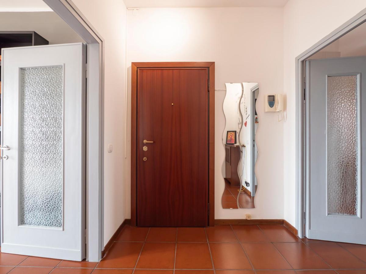 I Host Apartment - Appennini 53 Мілан Екстер'єр фото
