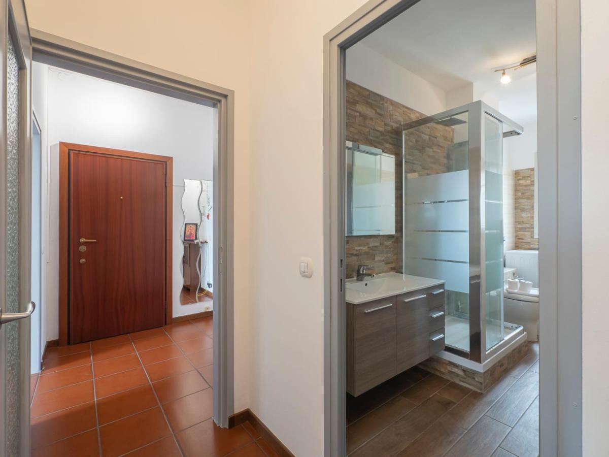 I Host Apartment - Appennini 53 Мілан Екстер'єр фото